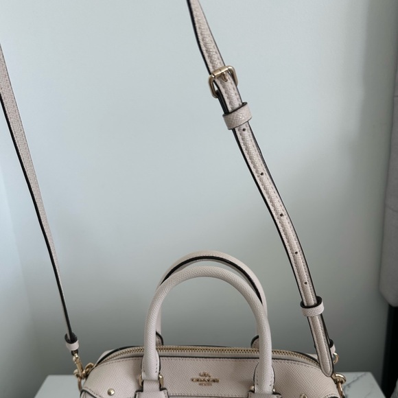 Coach Satchel Cross Body Bag - Picture 4 of 7